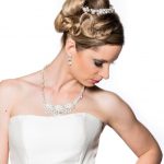 Dutt mit Knotenkette_Bedrava 2019