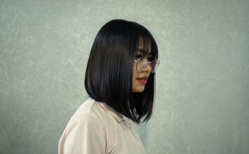 Ist der Pony wieder zurück? Wir sagen dir, wie du ihn 2026 im Salon stylst!