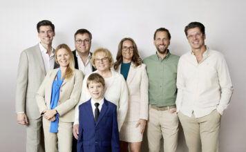 „Weil Friseure für uns Familie sind!“ Dieses Familienunternehmen zeigt Haltung für den Friseurberuf!